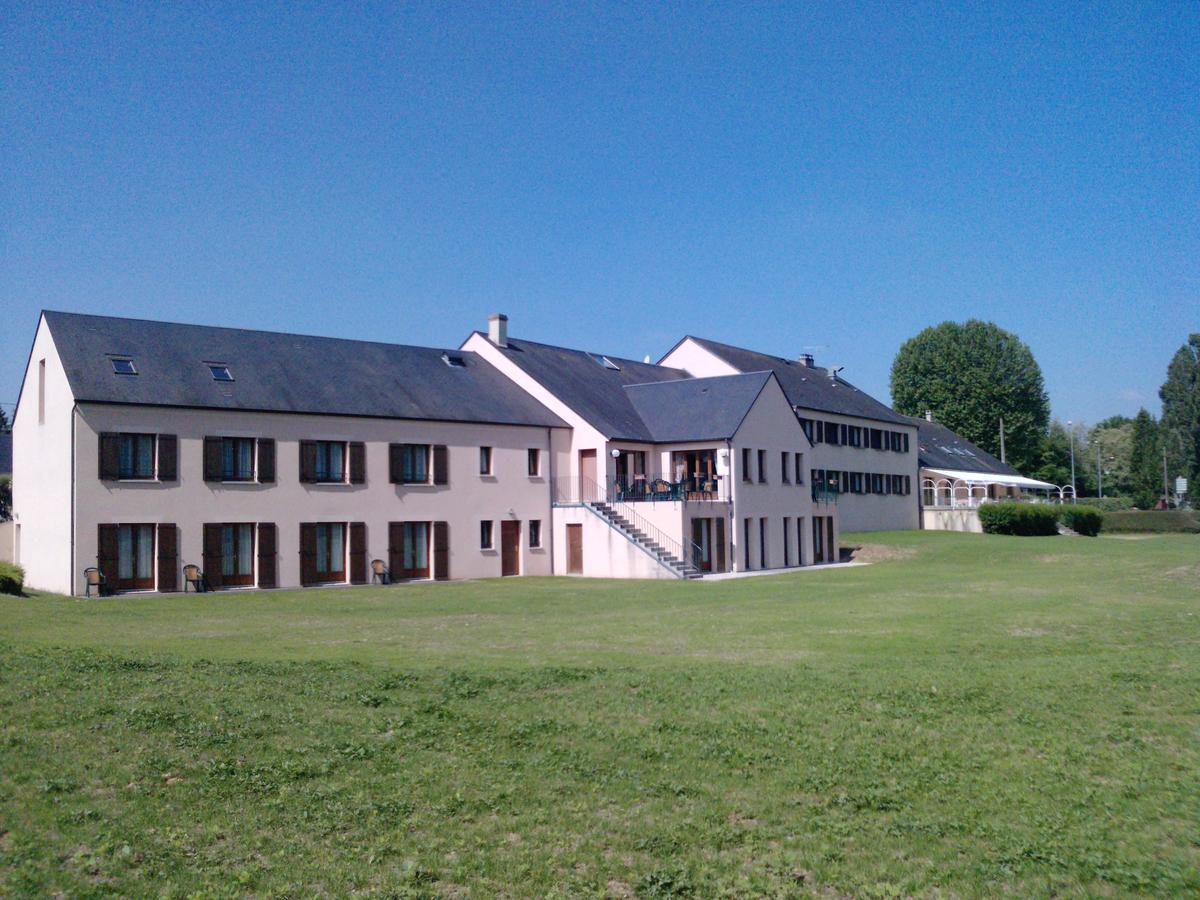 Logis Hotel Restaurant De L'Abbaye Ferrieres-en-Gatinais Eksteriør bilde
